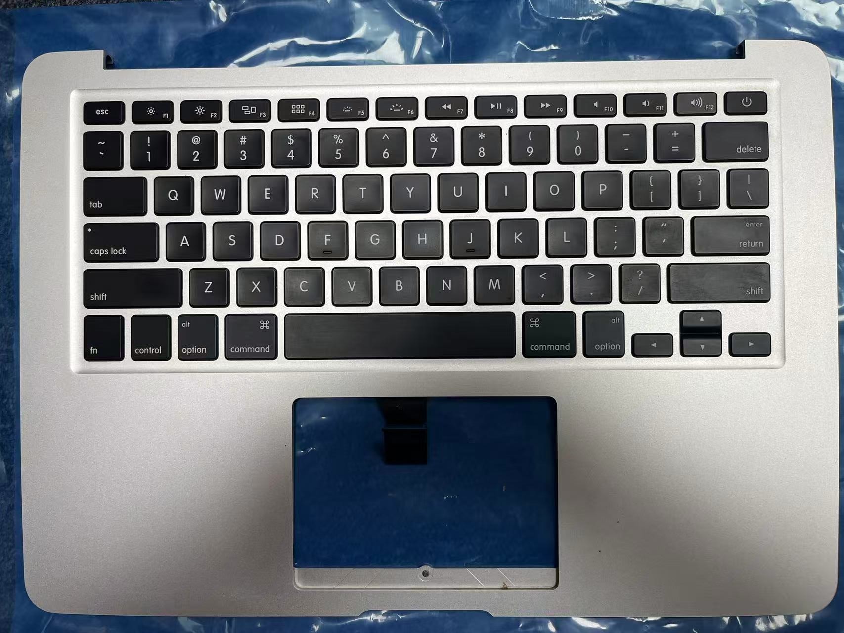 90% New Original Topcase for A - Keyboard Cover recension och pris