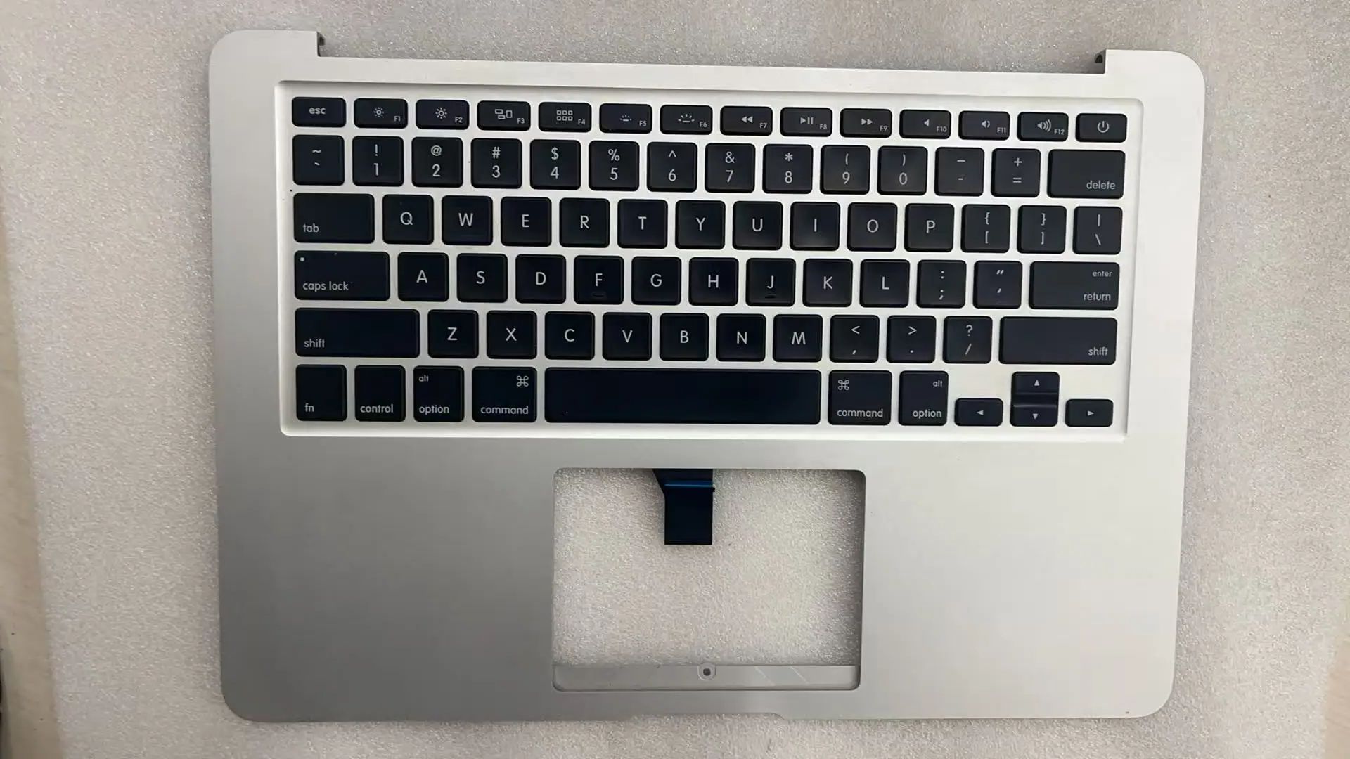 90% New Original Topcase for A - Keyboard Cover recension och pris