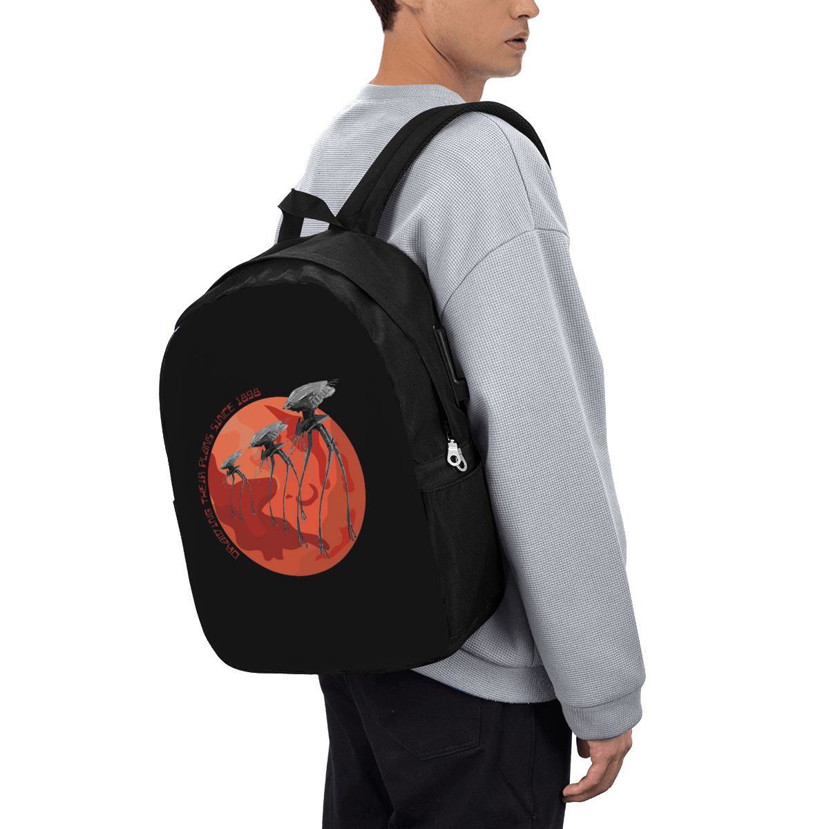 War Of The Worlds Drawing Thei - Laptop Bag recension och pris